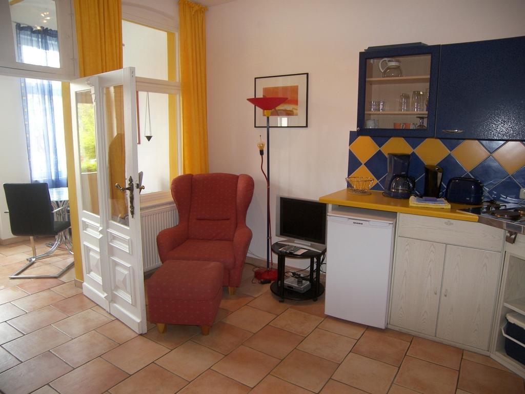 Mutabor Apartment